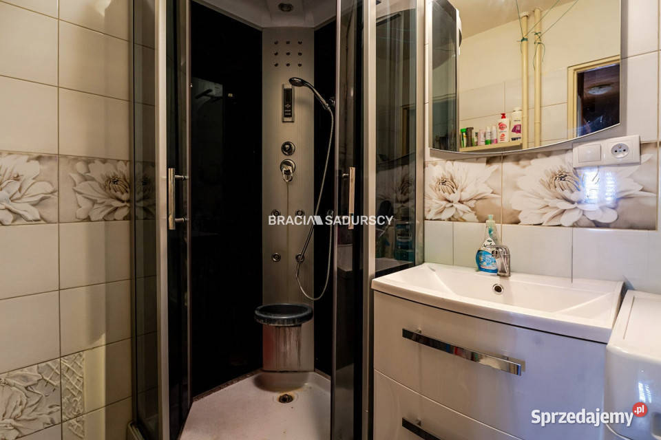 Sprzedaż mieszkania 48m2 3 pokoje Kraków Półkole