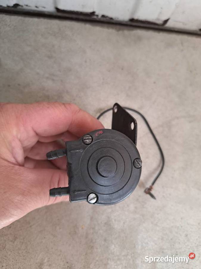 Fiat 125p pompka spryskiwacza inne Fiat 126p wielkopolskie Plewiska