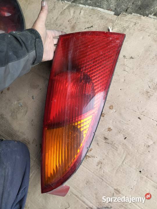 LAMPA TYLNA FORD FOCUS MK1 XS4113404A Oświetlenie lubelskie