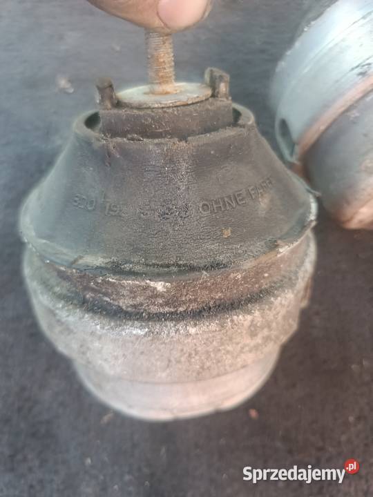 Poduszki Silnika Audi A4 B5 a35 osobowe Myszków sprzedam