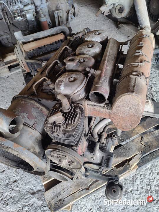 Sprzedam silnik DEUTZ F4L913 4 cylindry sprawny małopolskie Kraków