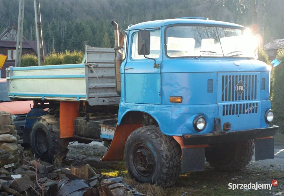 TRAKTOR IFA W 50 LAZ zarejestr prjazdy B 4 x 4 Ciągniki Zakopane