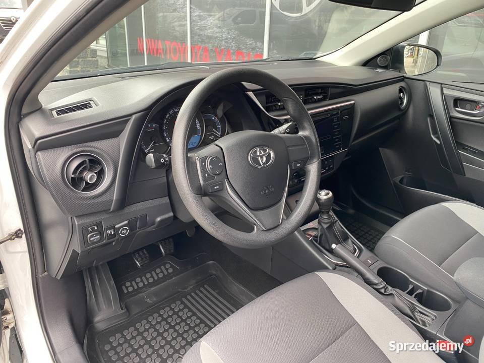 Toyota Auris 16 132 benzyna gaz stan 2 x kpl benzyna+LPG Wrocław