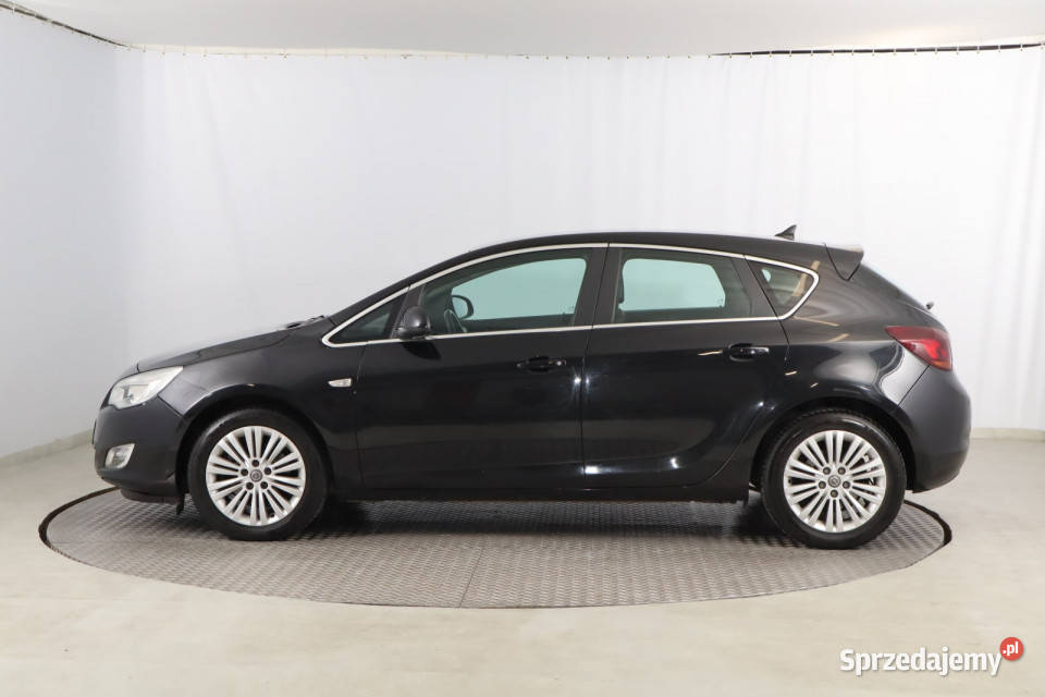 Opel Astra 17 CDTI nieuszkodzony Astra Zabrze