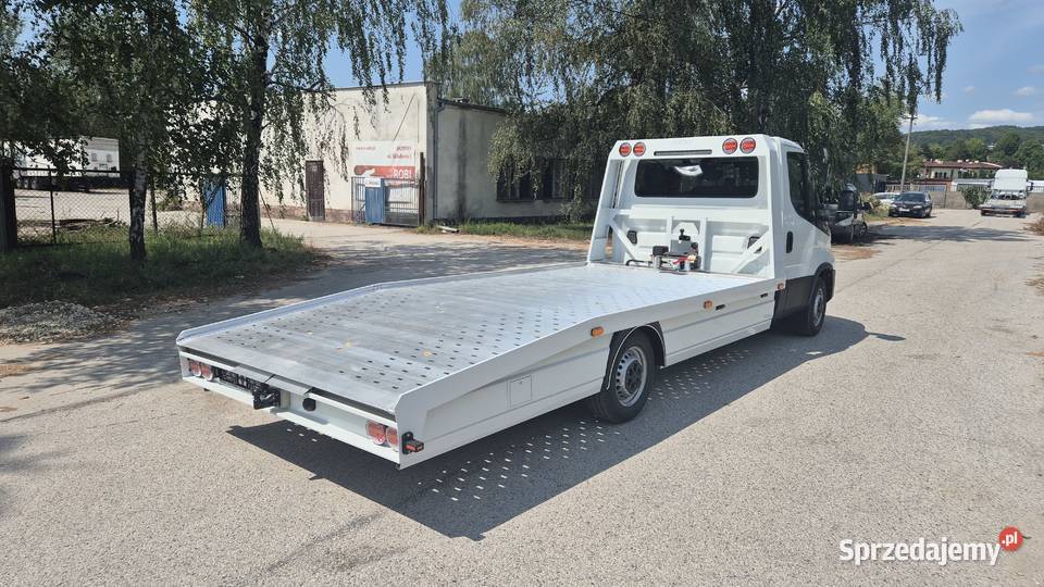 Iveco Daily Zabudowa Autolaweta Laweta Najazd świętokrzyskie Kielce
