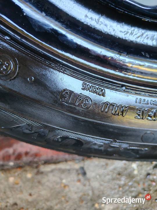 Komplet kół zimowych Audi A3 8l 19565 R15 ET38