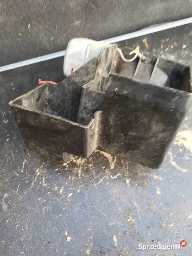 JAWA CZ 350 250 REGULATOR NAPIĘCIA SCHOWEK