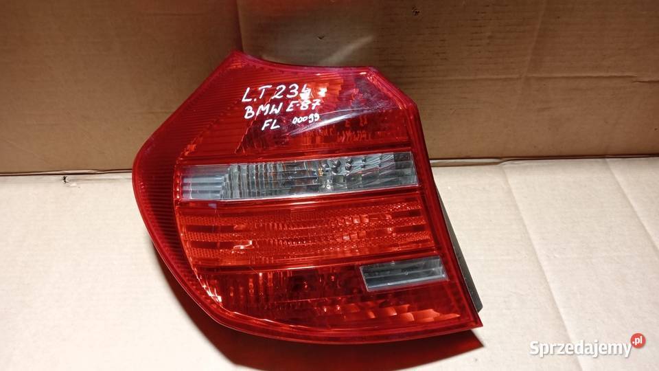 BMW E87 FL HB LAMPA TYŁ LEWA Zbierkowo sprzedam