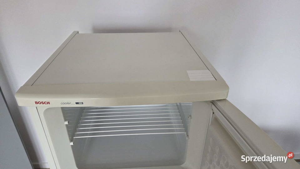 Lodówka Bosch model KSV200401 100 sprawna