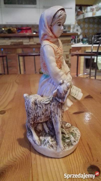 Figurka pasterki węgry