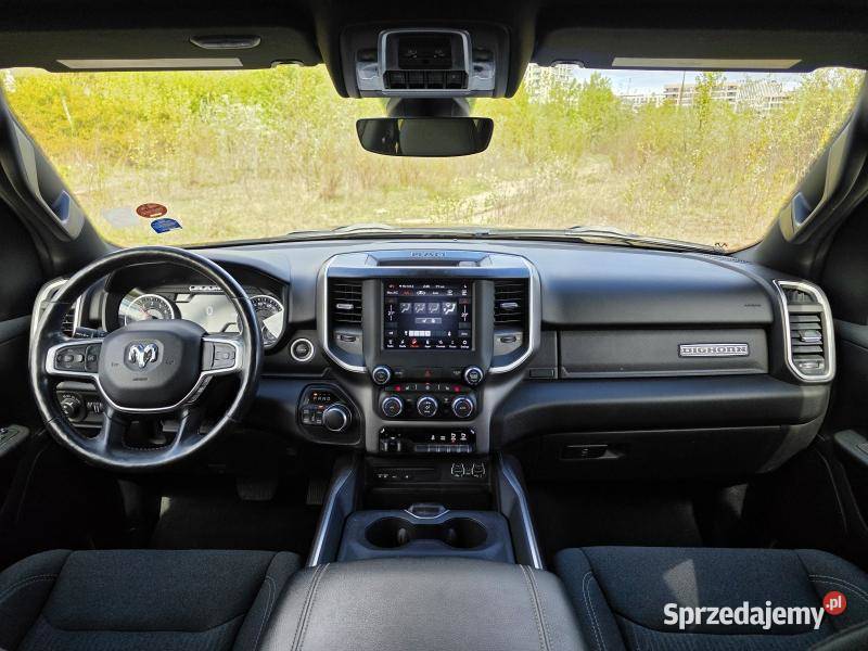 Big Horn Sport Crew Cab 4X4 V8 57l 401Przebieg Warszawa