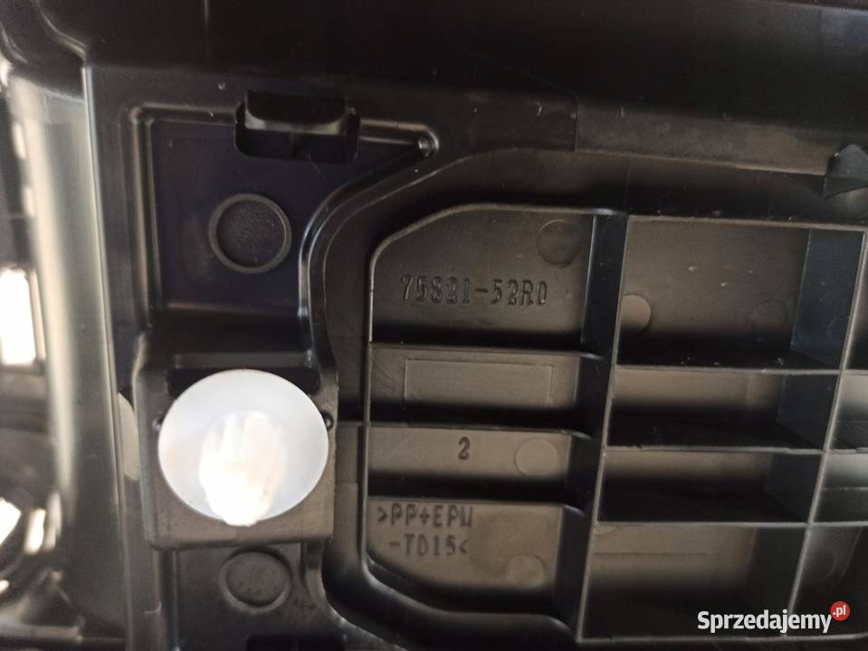 SUZUKI SWIFT MK8 TUNEL ŚRODKOWY 7581152R0 osobowe