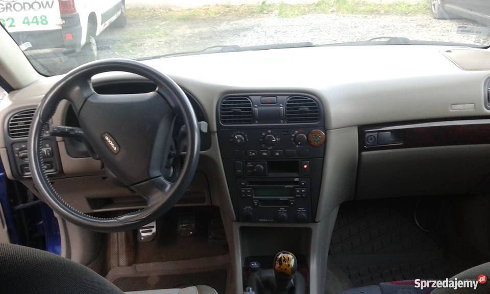 Volvo S40 Sprzedam Volvo S40 z 2003 roku Niski kupiony w polskim salonie Bielsko-Biała