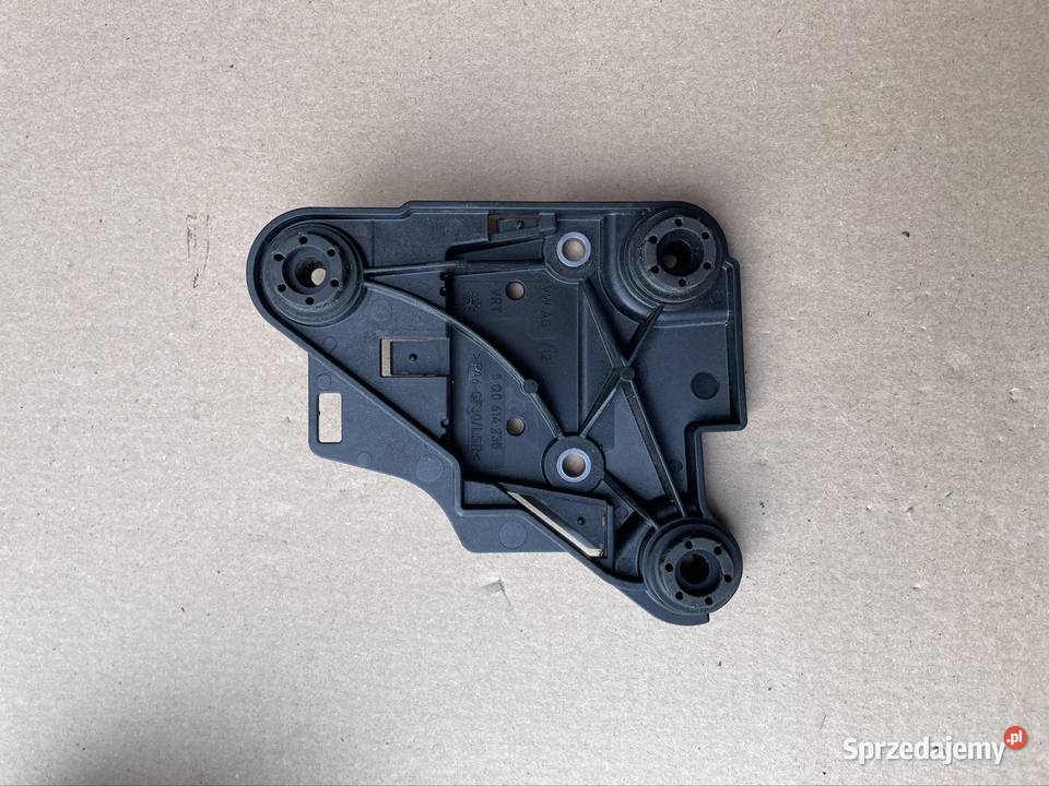 5Q0614235 Mocowanie pompy abs volkswagen troc Szczecin