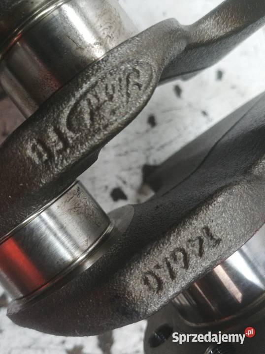 WAŁ KORBOWY 10 ECOBOOST Ford Transit Courier I