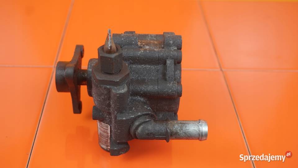 TRAFIC VIVARO PRIMASTAR 20 DCI 12r M9R786 pompa mazowieckie Suków