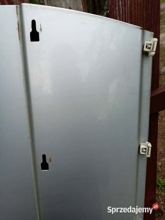 Mercedes 190 W201 drzwi przód prawe srebrne Karoseria