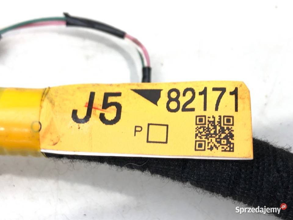 WIĄZKA KLAPY LEXUS GS 8217130J50 25 181 PRZEWÓD osobowe sprzedam