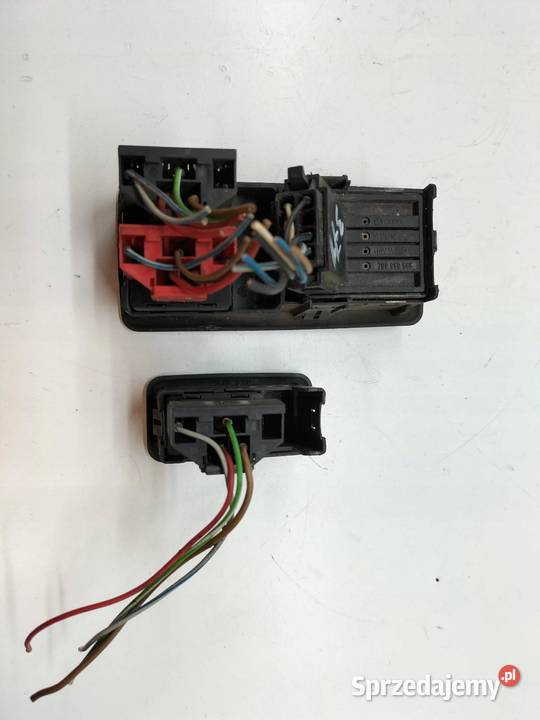 PRZEŁĄCZNIK SZYB LEWY PRAWY KOMPLET 7D0959565 VW