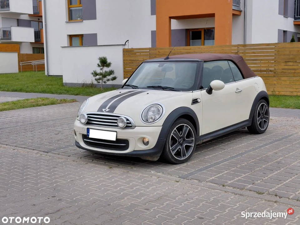 Mini cooper cabrio lift Naviklima zadbany manualna