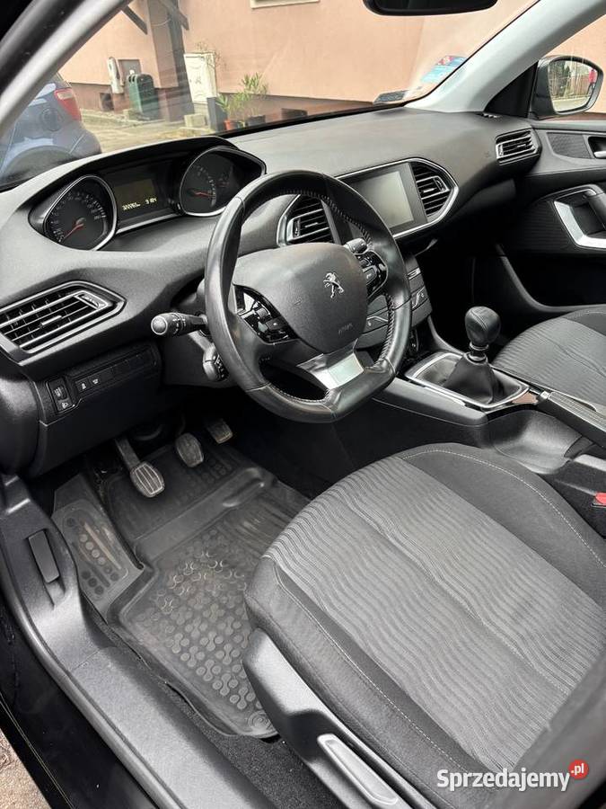 Peugeot 308 SW II T9 16 BlueHDi 120 Szczecinek