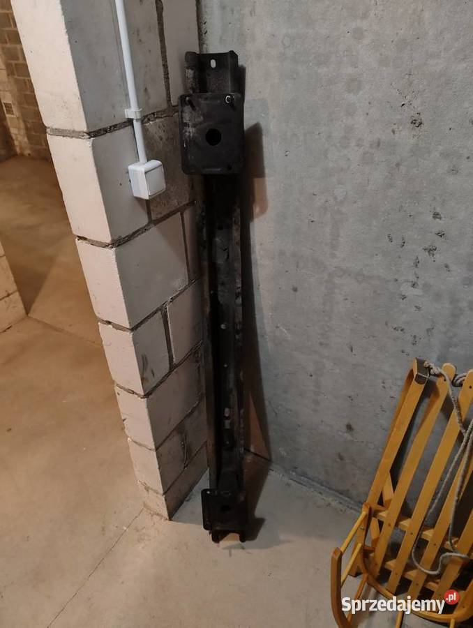 Wzmocnienie zderzaka tylnego VW Caddy 2006 Chełm sprzedam