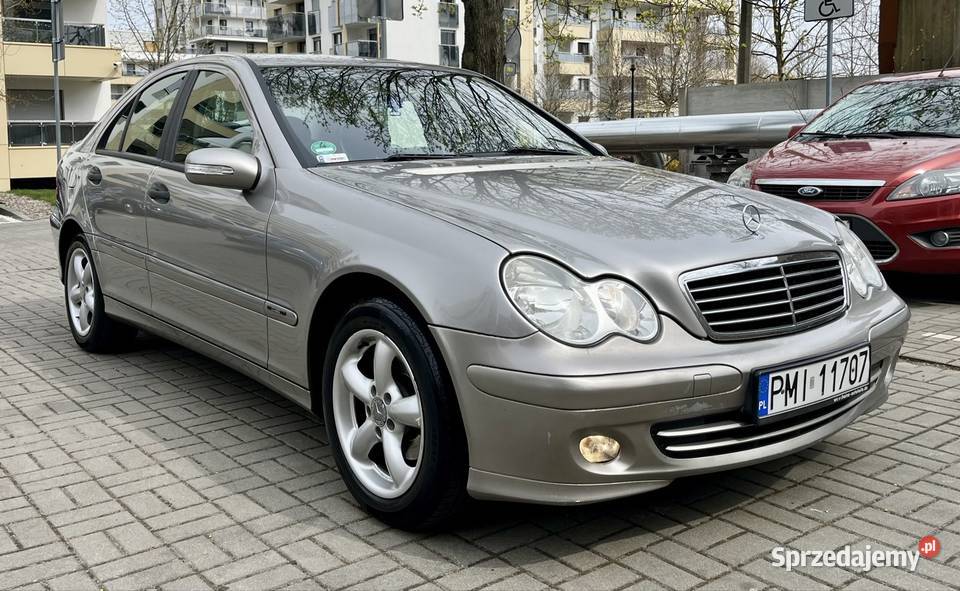 C180 w203 lift Rok produkcji 2005 wielkopolskie Poznań sprzedam