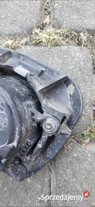HALOGEN PRAWY RENAULT MEGANE II 8200074008 śląskie Wodzisław Śląski