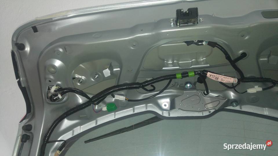 zameksilnik wycieraczek przycisk klapa HB Mazda Łask sprzedam