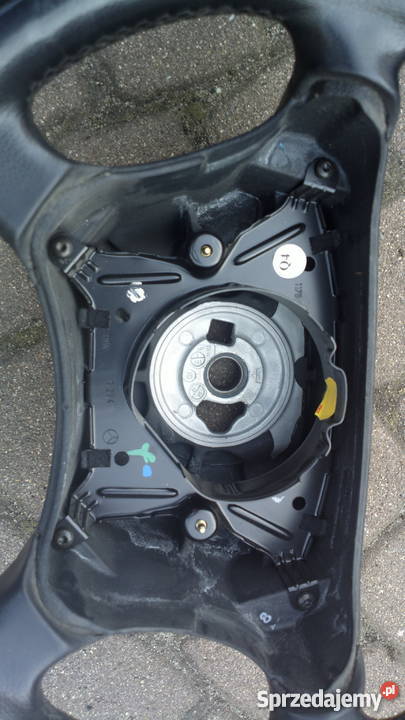 Mercedes 210 kierownica przed lift i lift kierownice Wyposażenie wnętrza Przemków