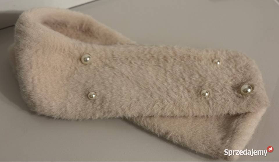 Miękki szalik komin futrzany z perełkami Pozostałe Pruszków