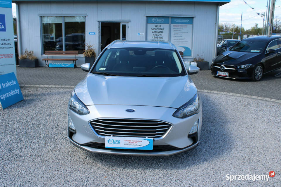 Ford Focus Connected 37 317 PLN Gwarancja Fvat czujnik parkowania Warszawa