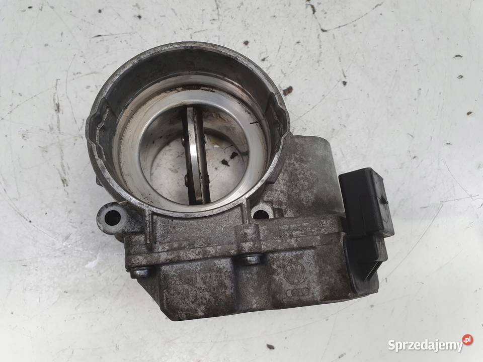 PRZEPUSTNICA Audi A3 II 8P 19 TDI 03G128063 V100 lubelskie Chełm sprzedam
