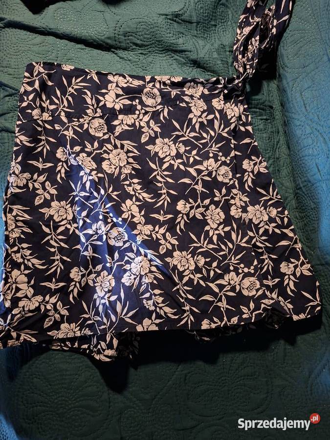 Spódniczko spodenki bawełna granatowobiałe M Rozmiar 38(M) Kraków sprzedam