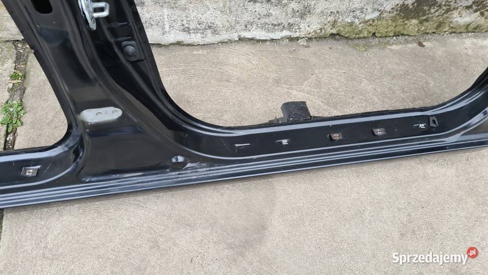 Hyundai I30 cw 1 prawy próg słupek podłużnica Legnica