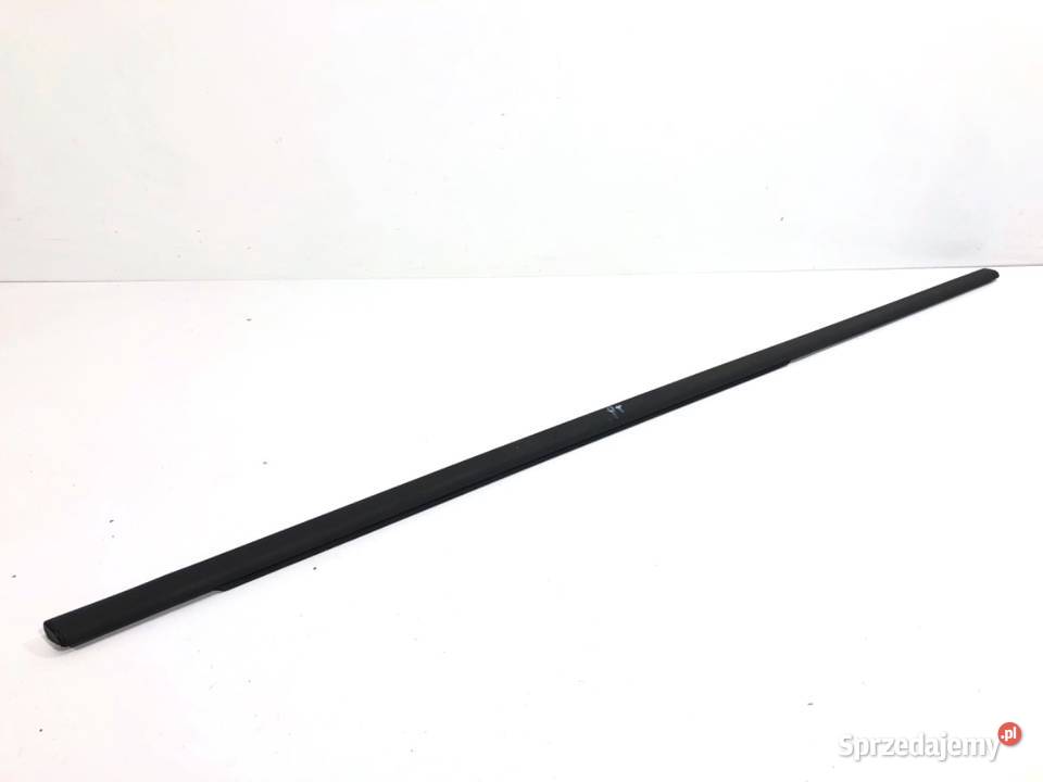 LISTWA ZGARNIAJĄCA TYŁ PRAWY VOLVO V60 I sprzedam