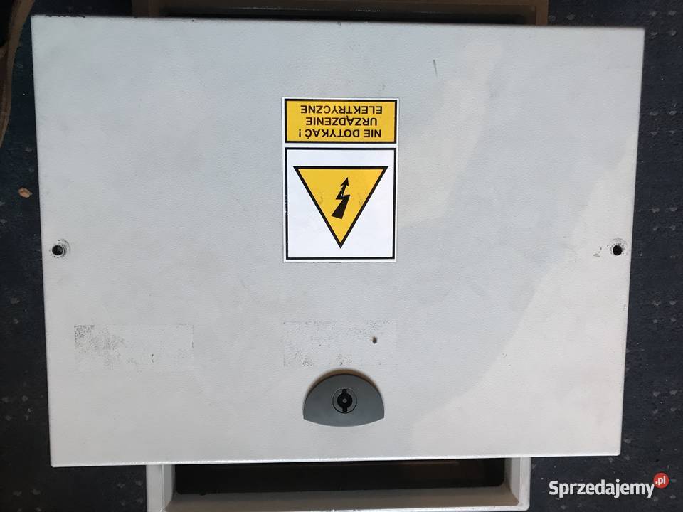 Skrzynka elekryczna IP 66 używana 30 x 40 x 16 Wrocław sprzedam