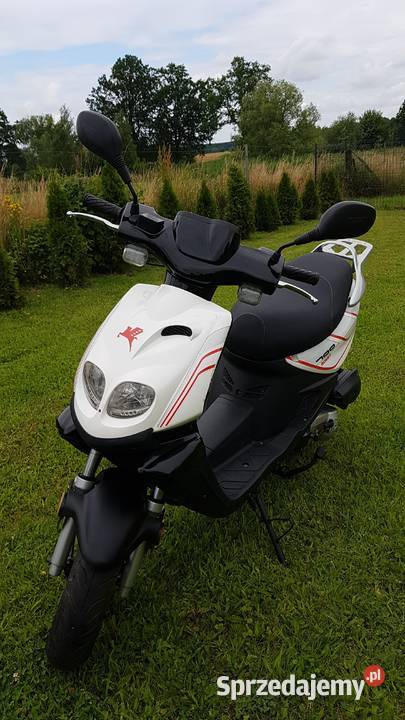 Skuter 4T Romet Motors z małym przebiegiem bezwypadkowy Grabowno Małe