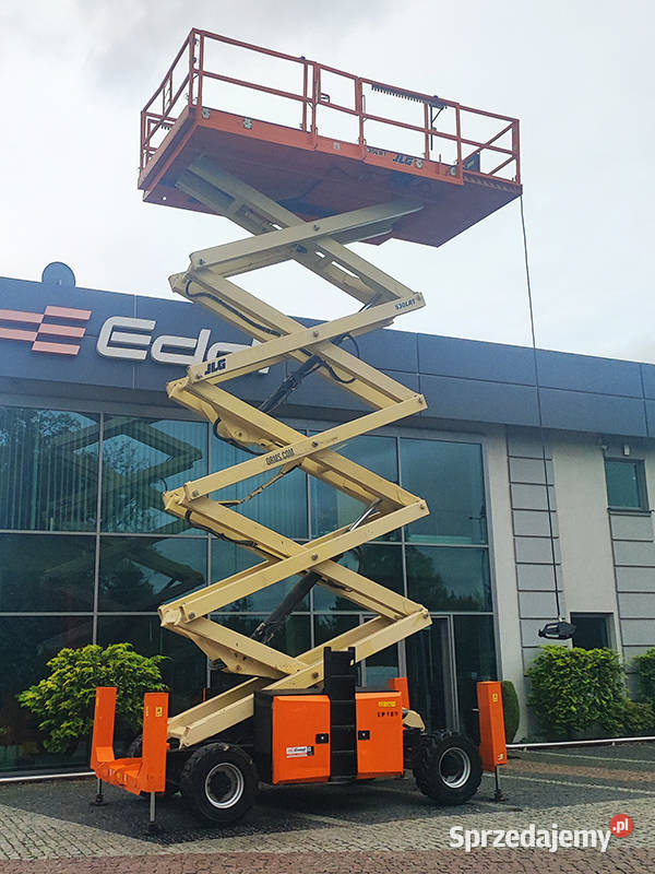 Podnośnik nożycowy zwyżka terenowa 1815 m JLG Kęty