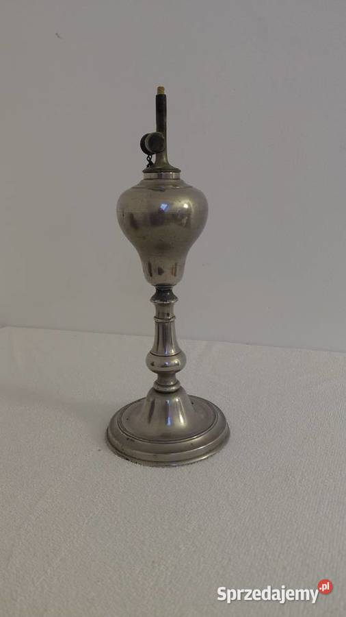 Lampa naftowa Pigeon Krzykawa