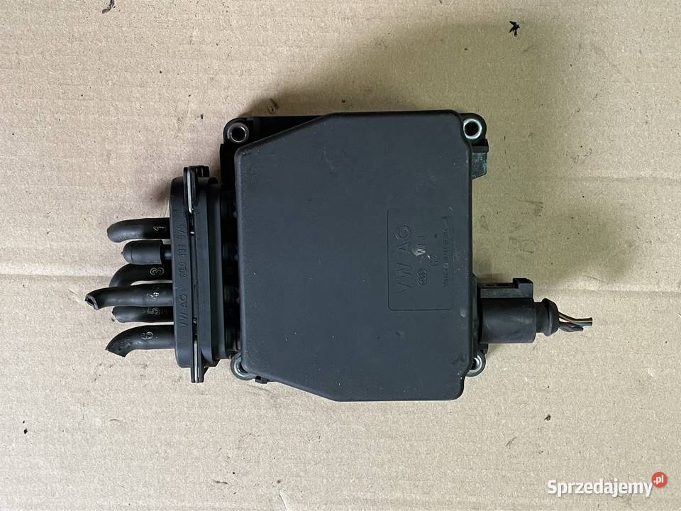 03G131051 zawór magnetyczny vw passat b6 skoda Szczecin