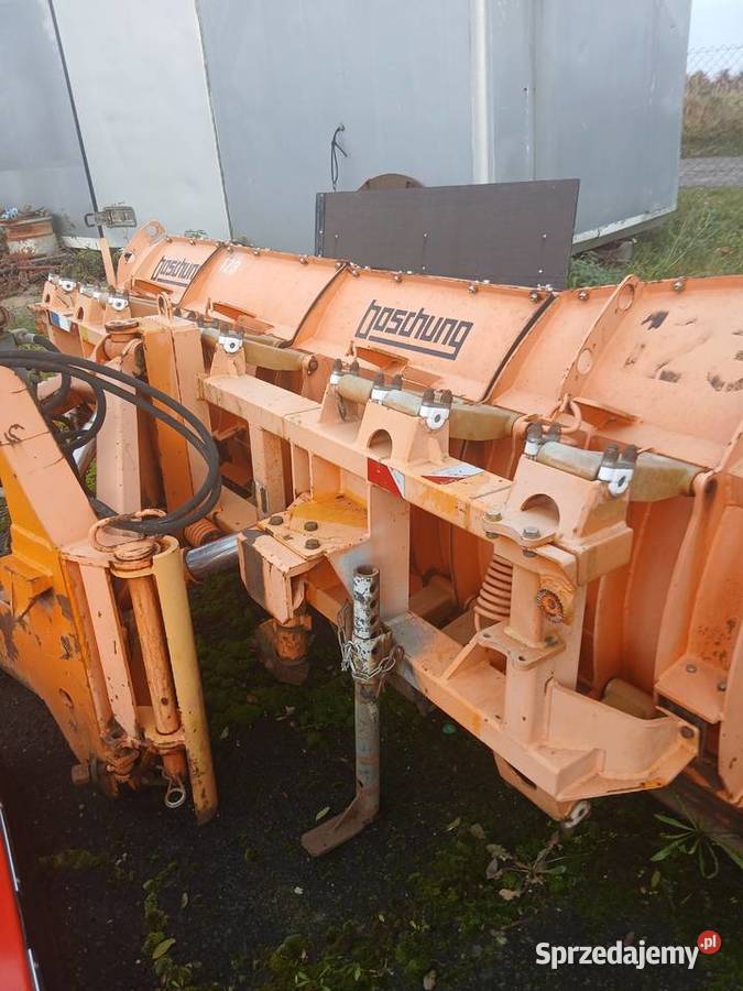 Pług do odśnieżania Rożnowo