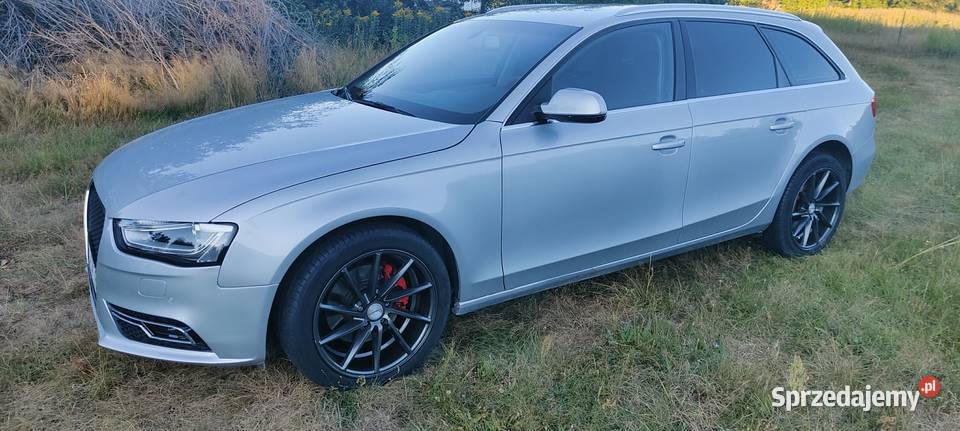 Audi a4 b8 lift 20 tdi manualna Żołynia