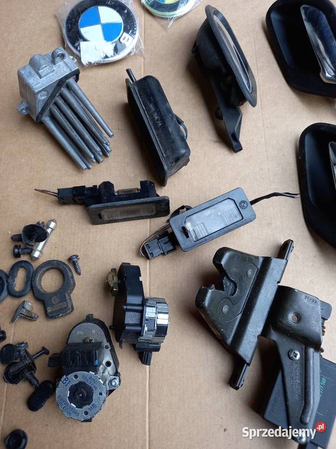 Klamki zamki bmw e39 520i Legnica