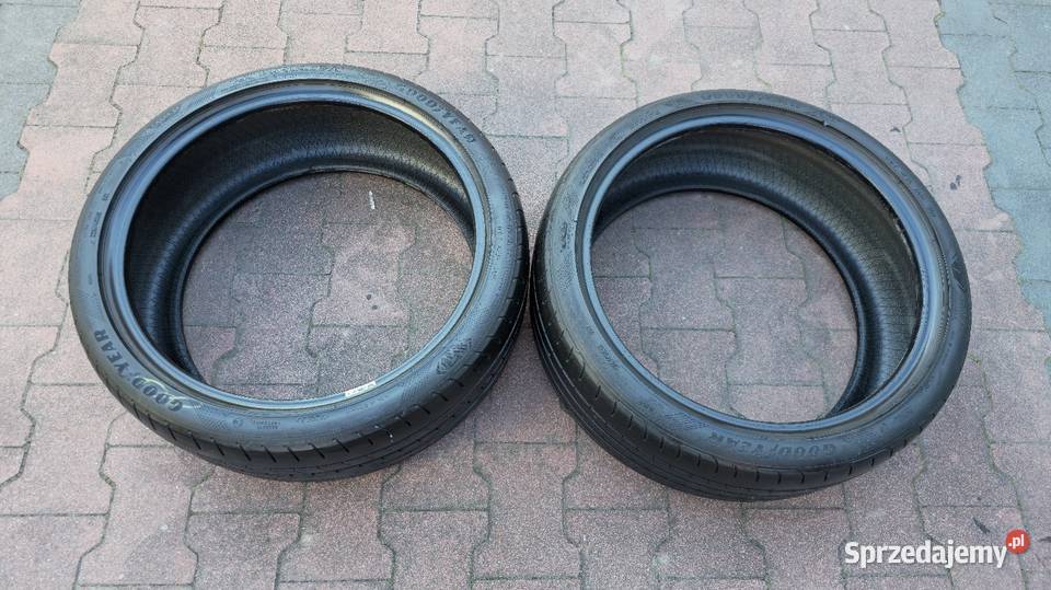 Goodyear 22540R19