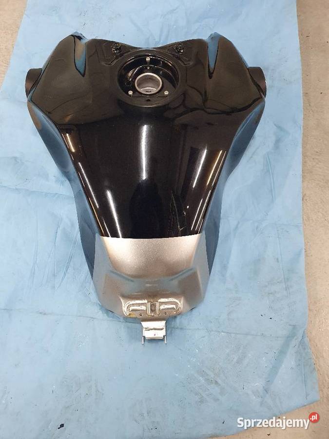 Honda CB 1000r SC80 2020 18 zbiornik paliwa bak Grońsko