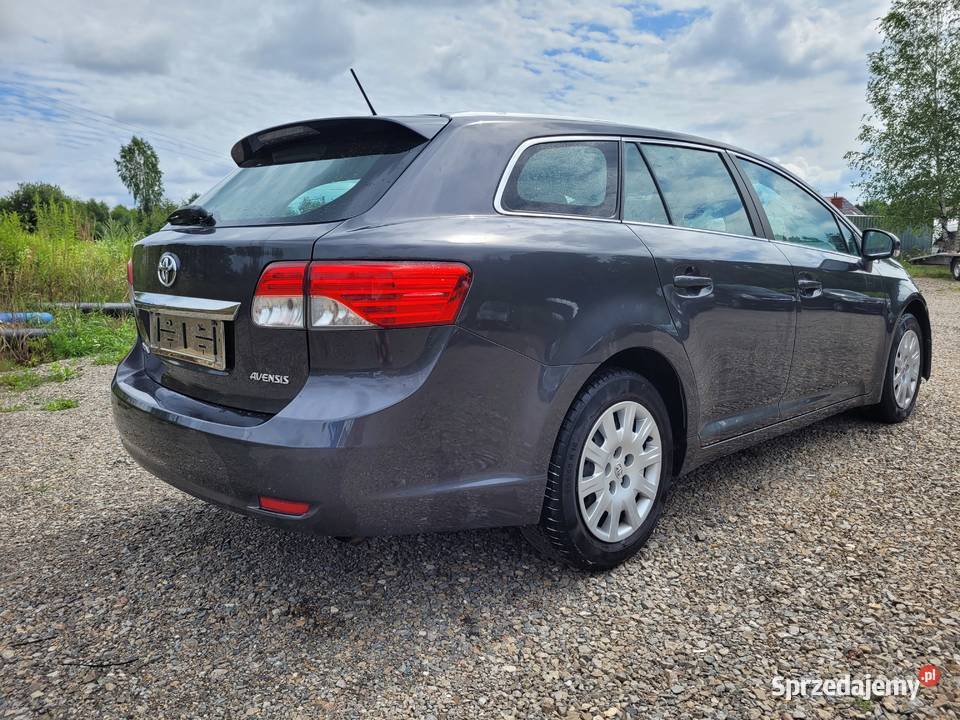 Toyota Avensis Combi 20 D4D Edition Avensis Janów Lubelski