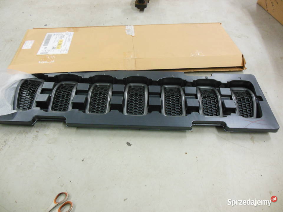 GRILL ATRAPA JEEP TRAILHAWK Kozy sprzedam