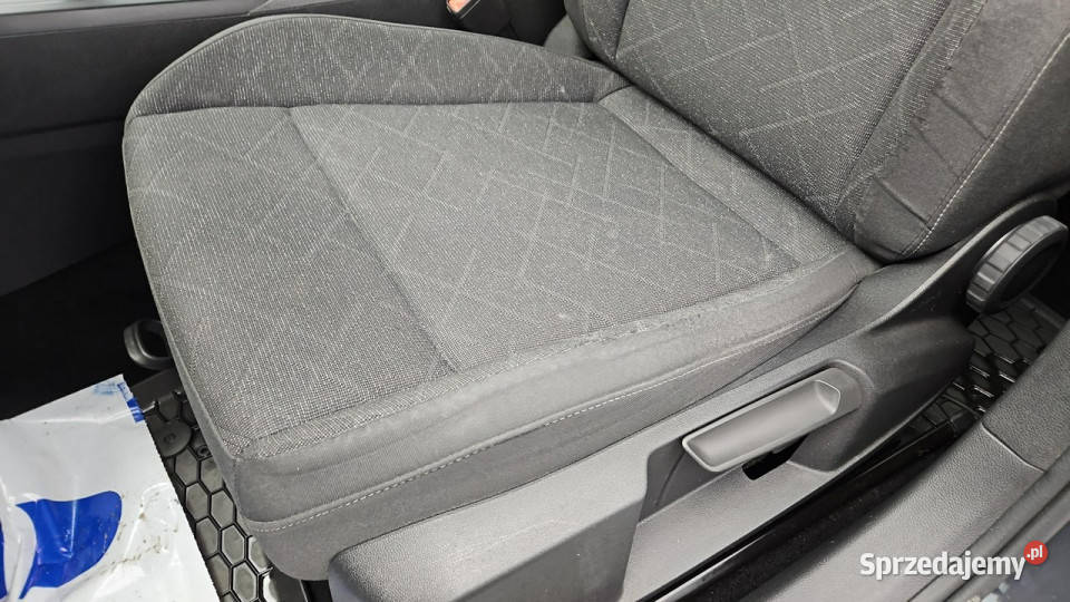 Volkswagen Golf VIII 20 TDI Life Z Polskiego kurtyny powietrzne Warszawa