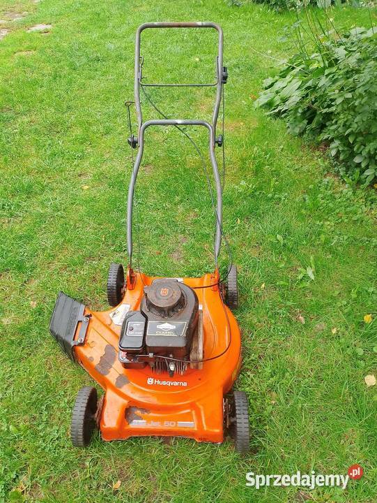 Kosiarka spalinowa z bocznym wyrzutem Husqvarna